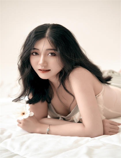 全新视角看《我的百变女友》的叙事技巧与导演风格——东方与西方的碰撞